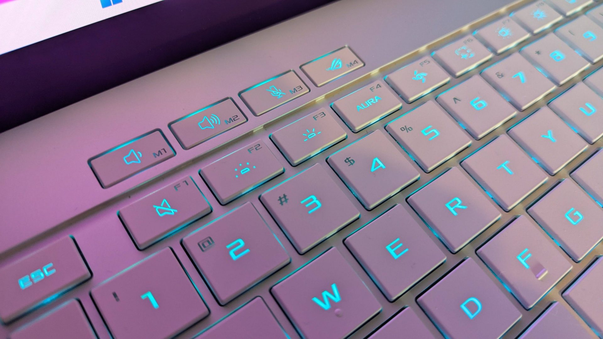  Asus ROG Zephyrus G14 (2025)