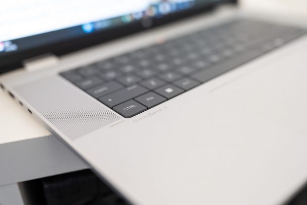 HP OmniBook X Flip 16