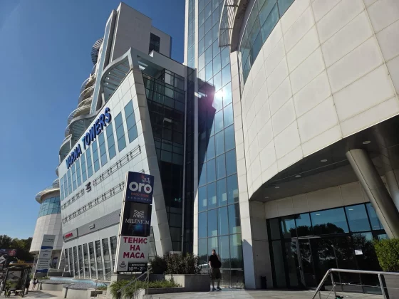 Pixel 10 против Galaxy S25