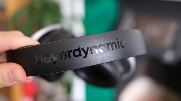 Beyerdynamic Aventho 300