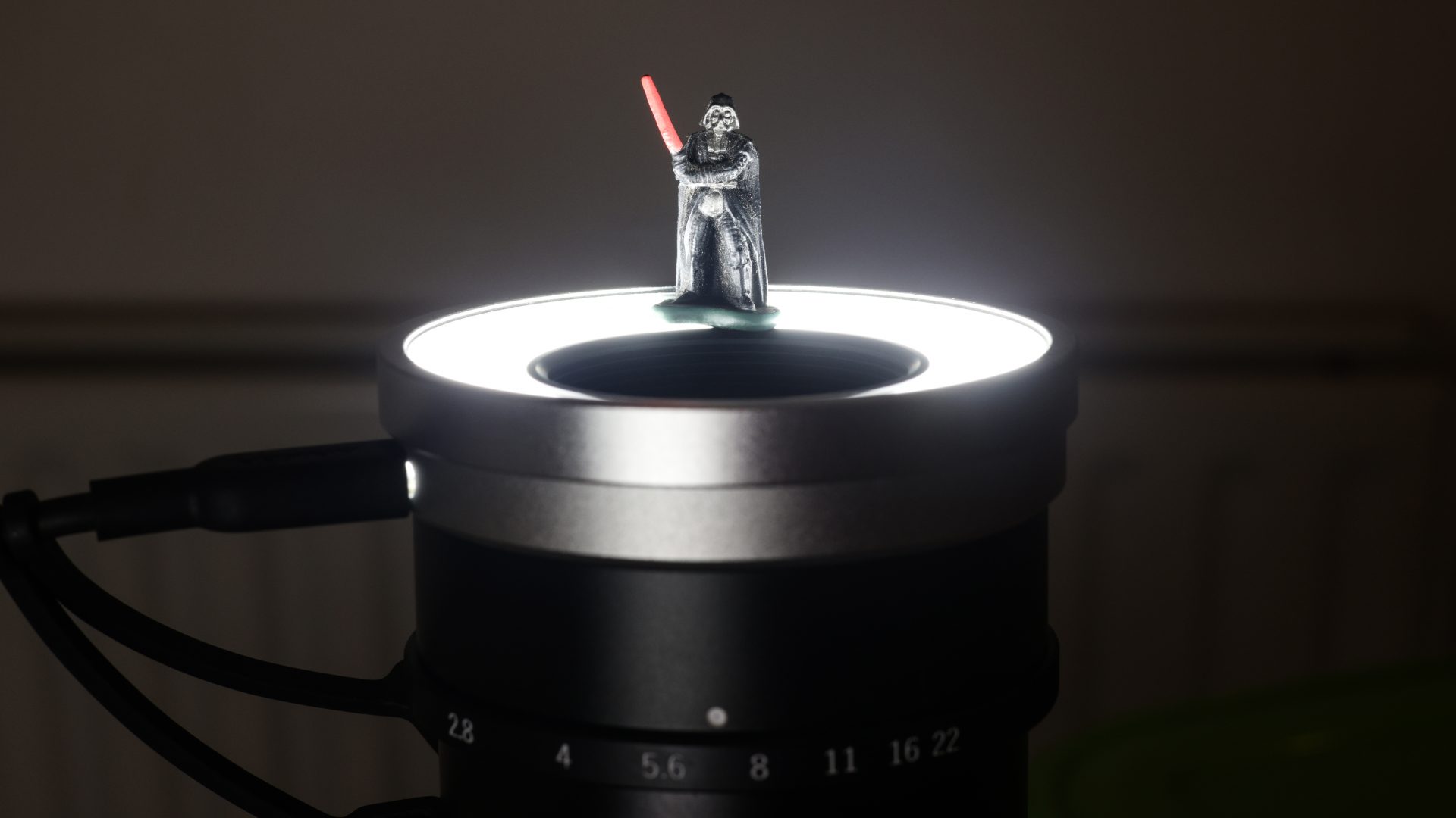 Zhongyi Mitakon 55mm f/2.8 1-5x Macro