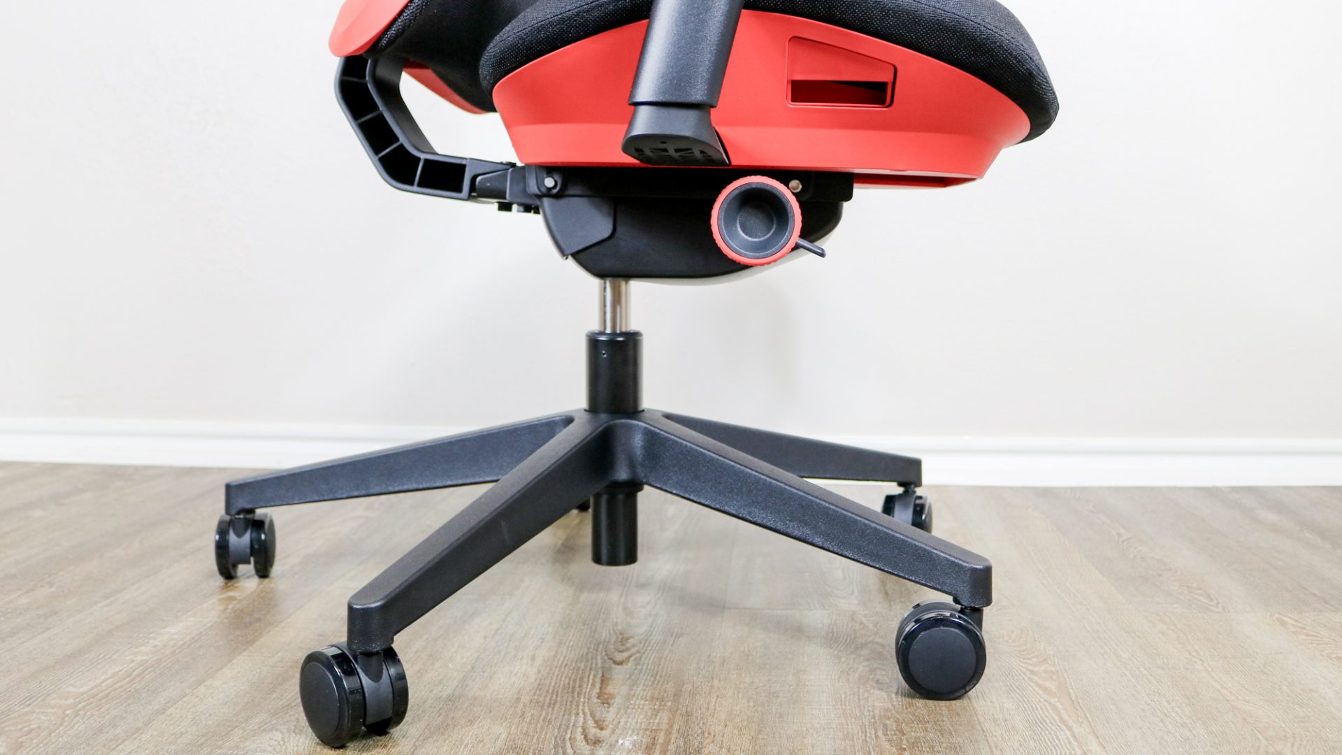 Herman Miller x Logitech G Vantum