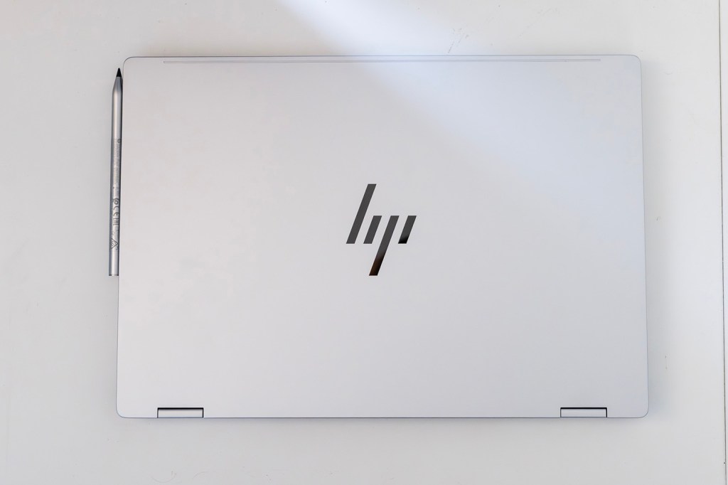HP OmniBook X Flip 16