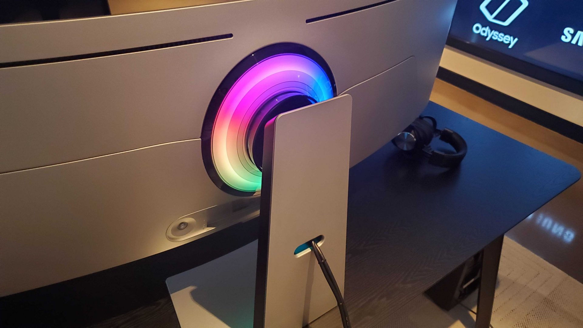 samsung-odyssey-oled-g9