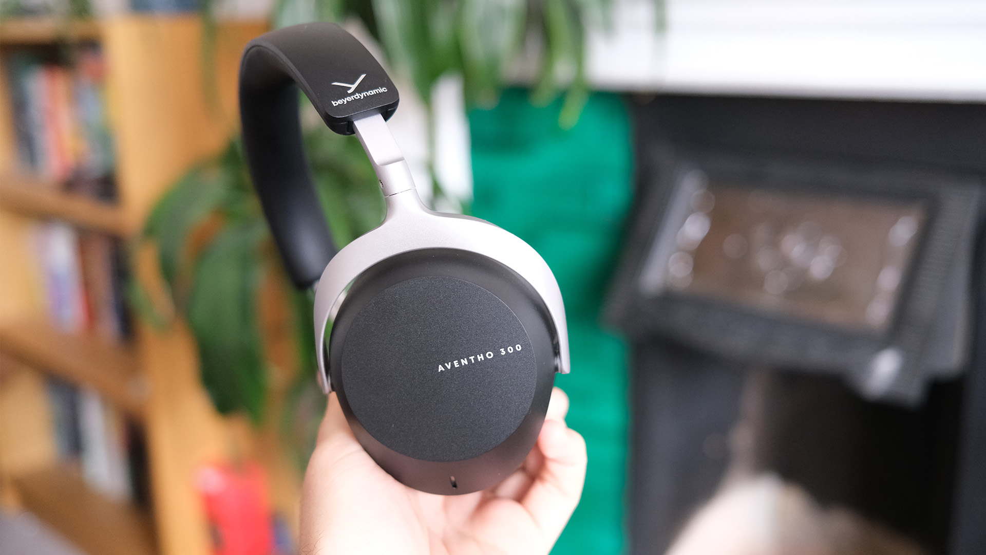 Обзор Beyerdynamic Aventho 300 — звук и АКБ картинка Beyerdynamic Aventho 300
