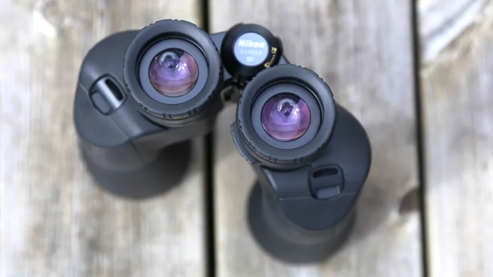 Nikon Action EX 12x50-2