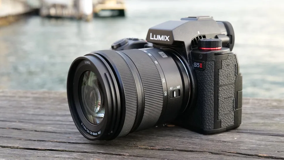 Panasonic Lumix S5 II-3