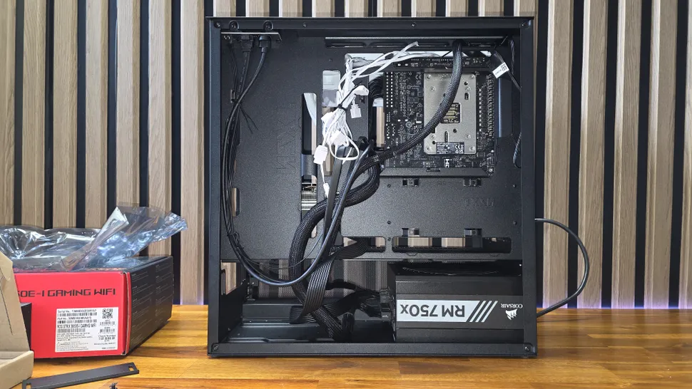 NZXT H3 Flow-7