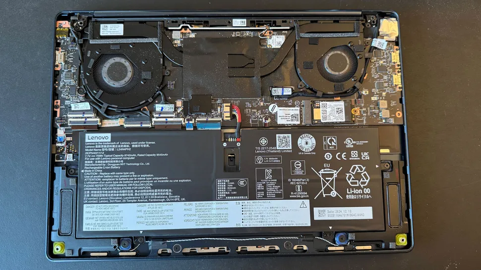 Lenovo Yoga 9i 2-in-1 Aura Edition-15