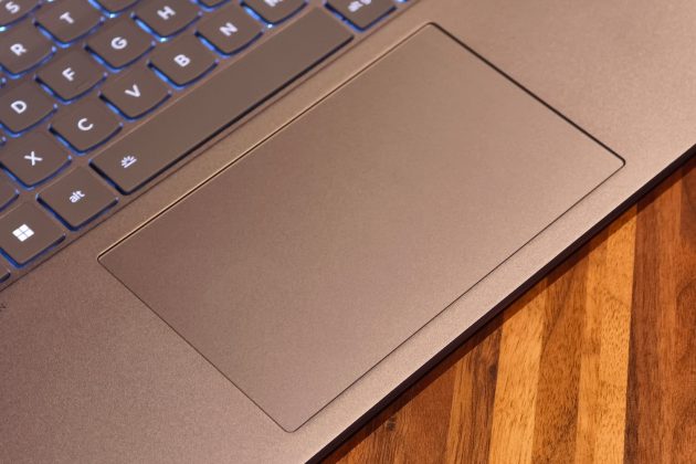 Lenovo Yoga Slim 7i Aura Edition