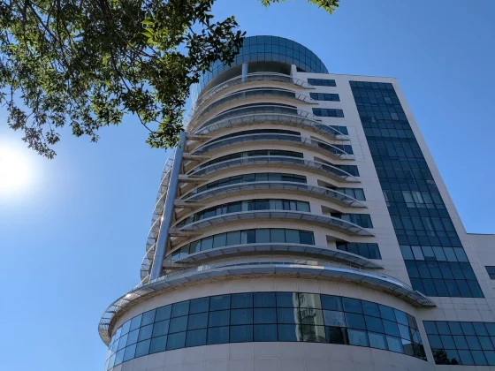 Google Pixel 10 против Pixel 8