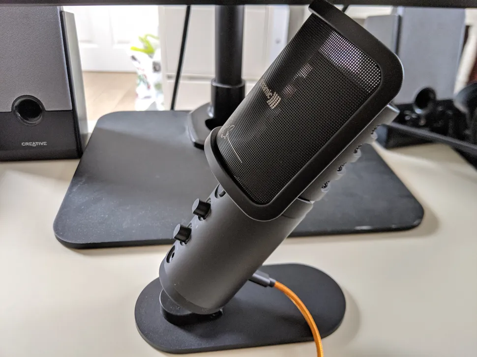 Стоит ли покупать Beyerdynamic Fox? Обзор