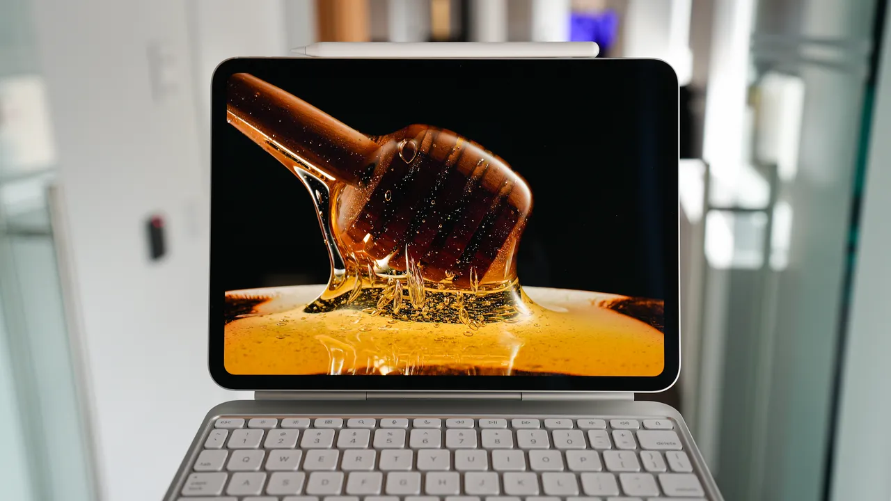 Apple iPad Pro Gen 7-2