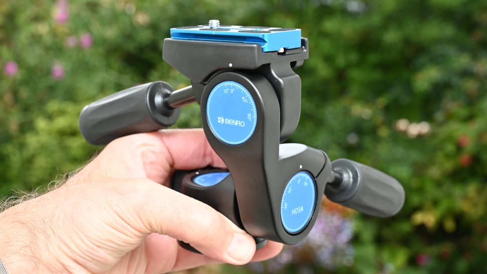 Тесты Benro HD2A: плавность хода и балансировка картинка Benro HD2A-2