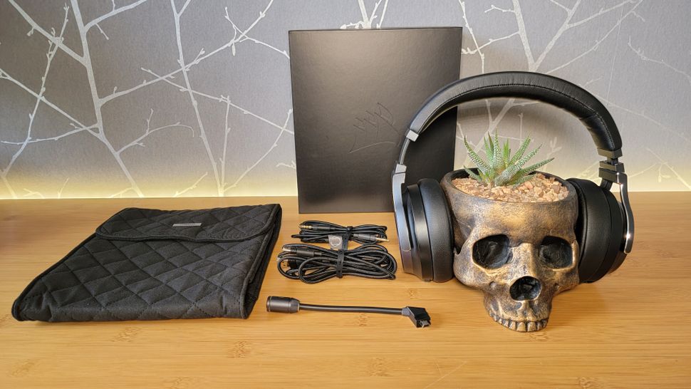 Стоит ли покупать Corsair Virtuoso XT? Обзор картинка Corsair Virtuoso RGB Wireless XT-2