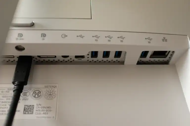 Dell UltraSharp U2723QE-2