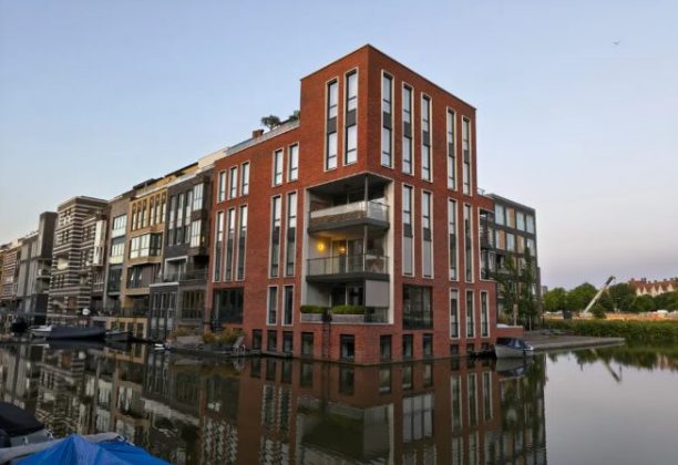 Обзор Motorola Edge 60 Pro: противоядие от однотипных телефонов фото