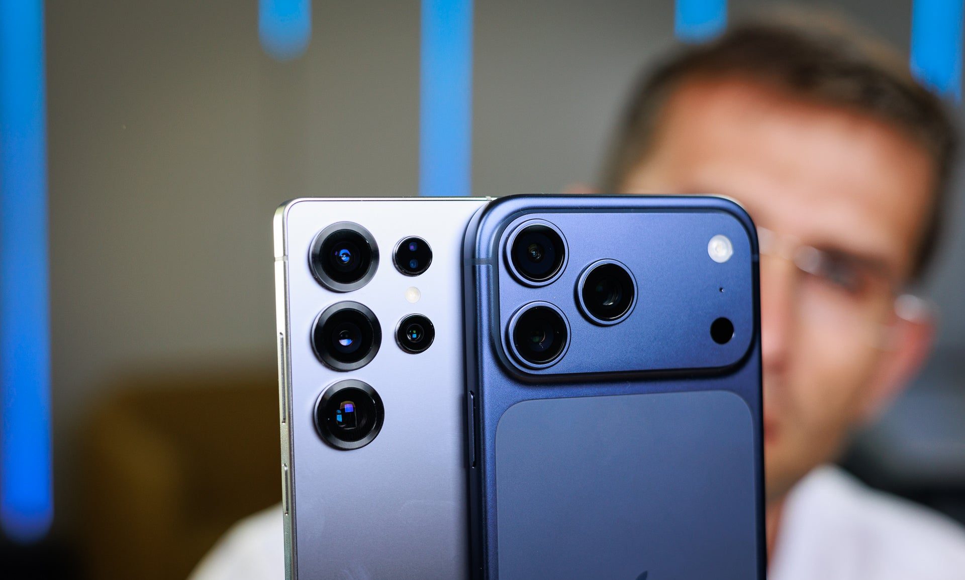 iPhone 17 Pro Max против Galaxy S25 Ultra