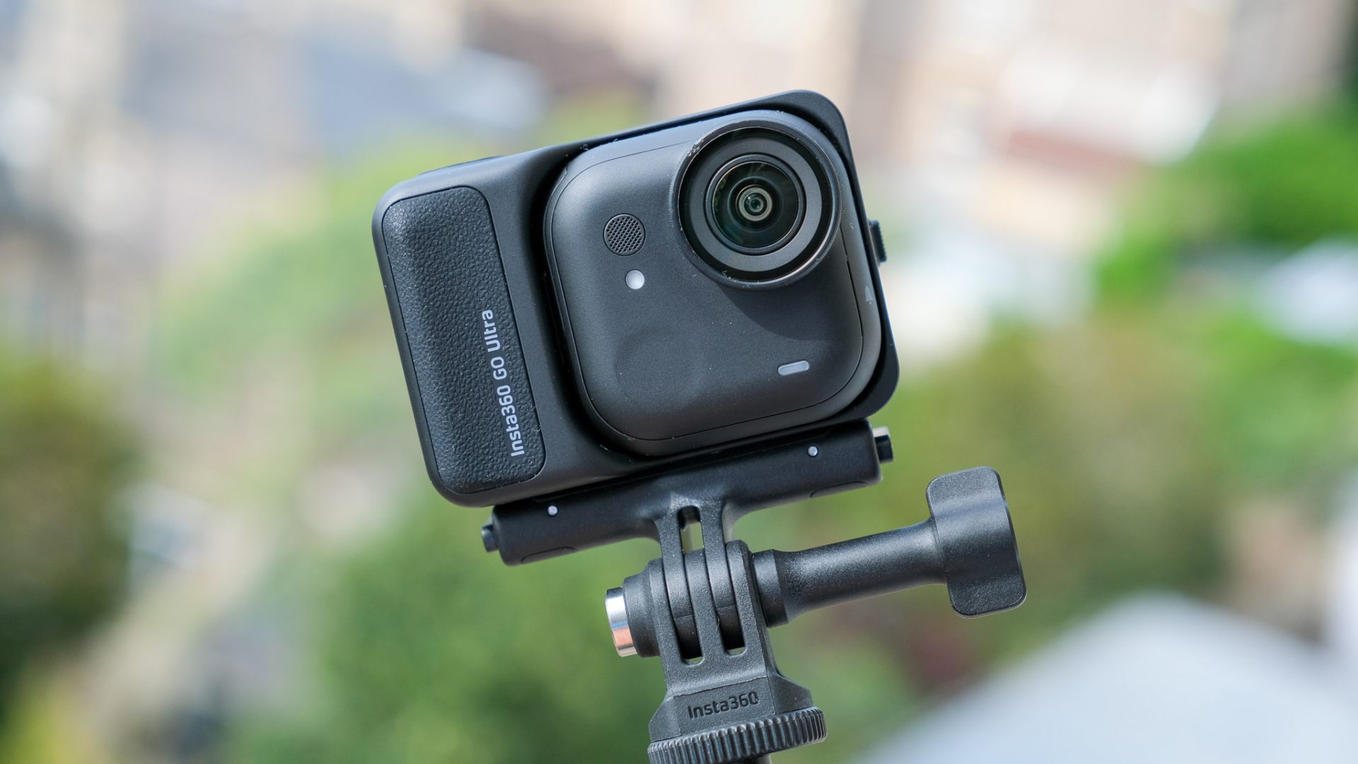 Insta360 GO Ultra
