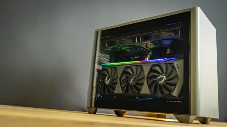 Cooler Master NR200P Max-25