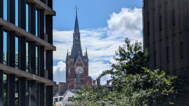 Google Pixel 10 Pro XL