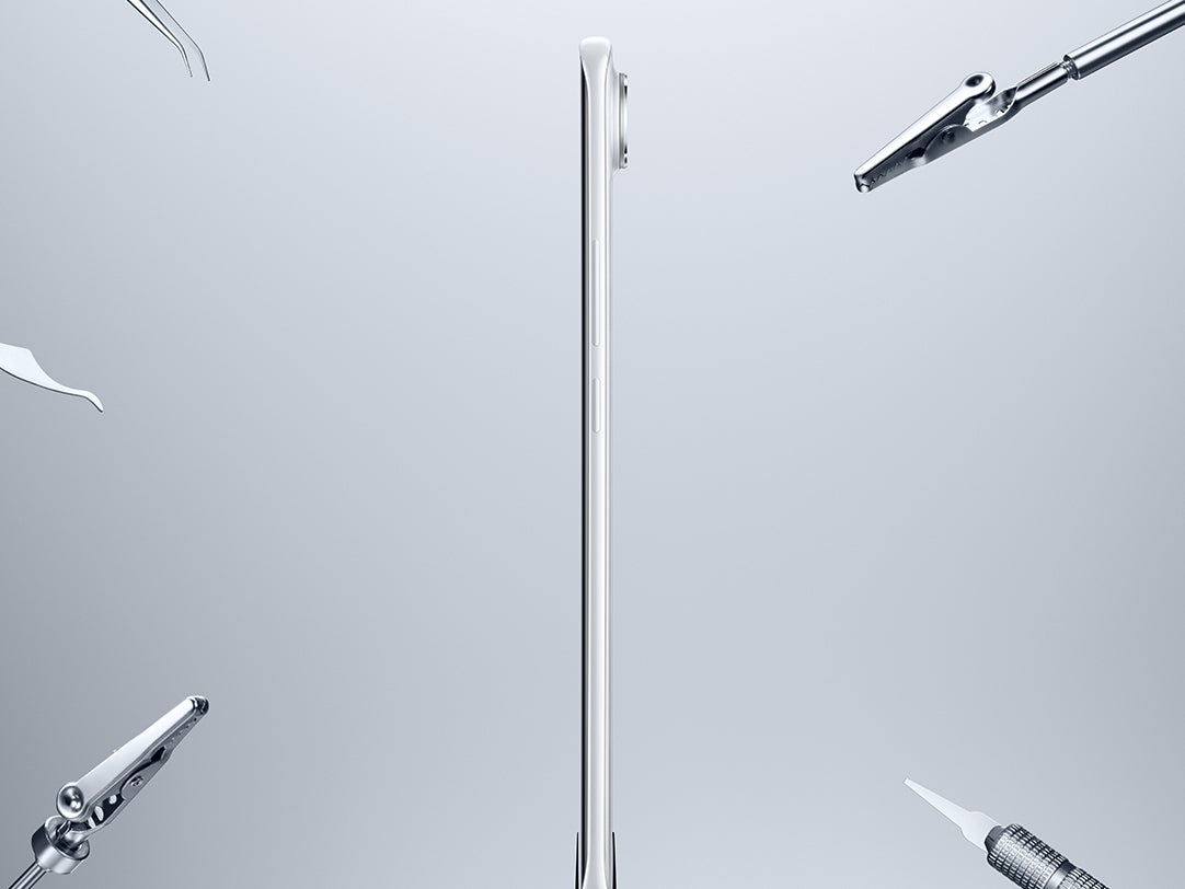 Тоньше не бывает: Tecno Slim покоряет мир изящным дизайном картинка Тоньше не бывает: Tecno Slim покоряет мир изящным дизайном