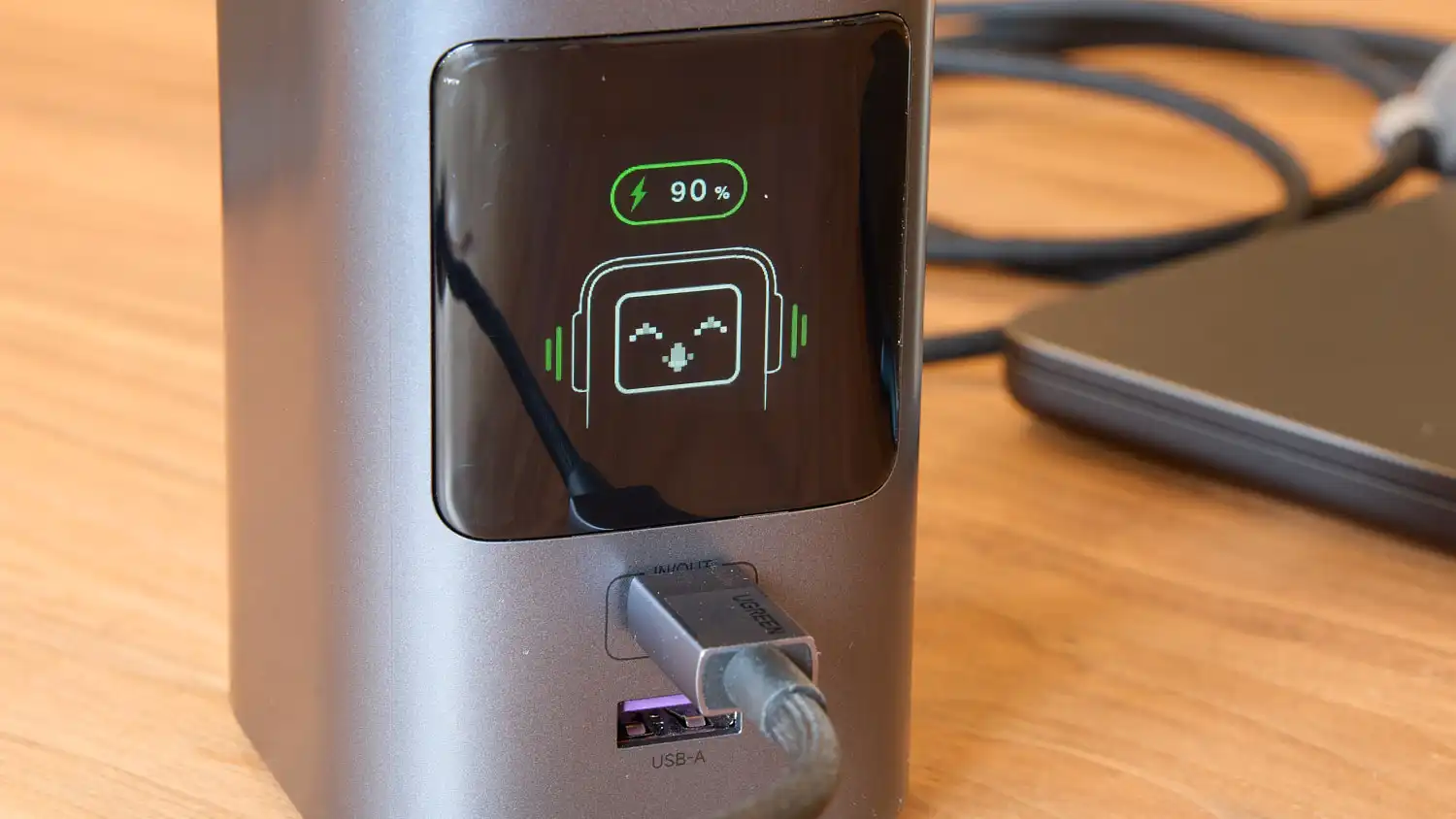 Ugreen Nexode Qi2 Powerbank-3