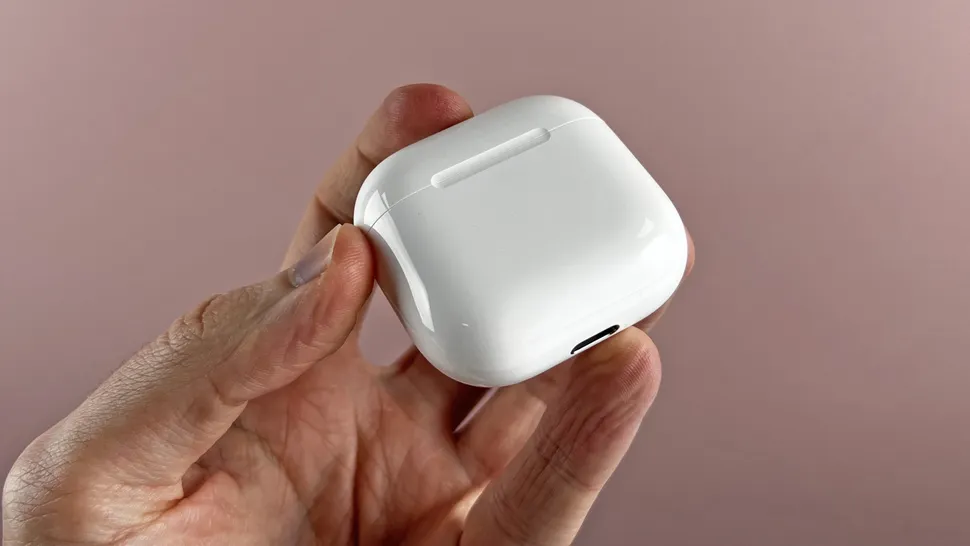 Apple AirPods 4-3