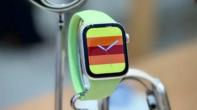 Apple Watch SE (2-го поколения)