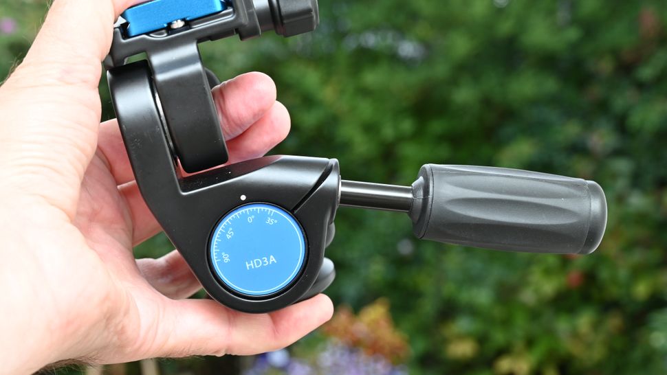 Тесты Benro HD2A: плавность хода и балансировка картинка Benro HD2A-4