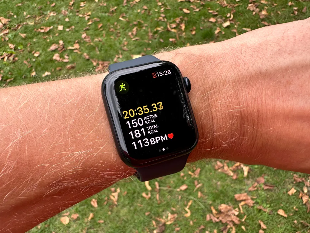 Apple Watch SE (2022)