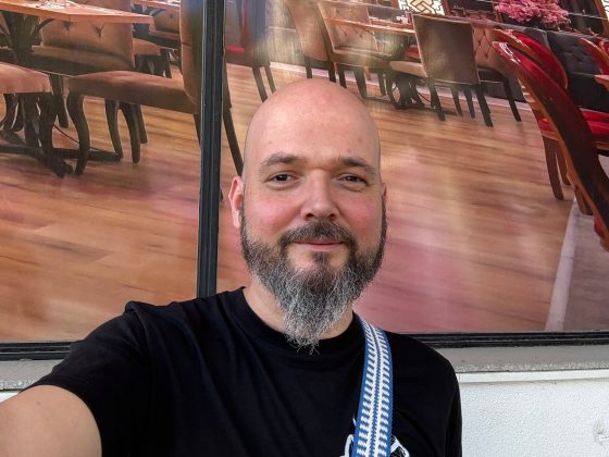 Google Pixel 10 Pro XL vs iPhone 16 Pro Max