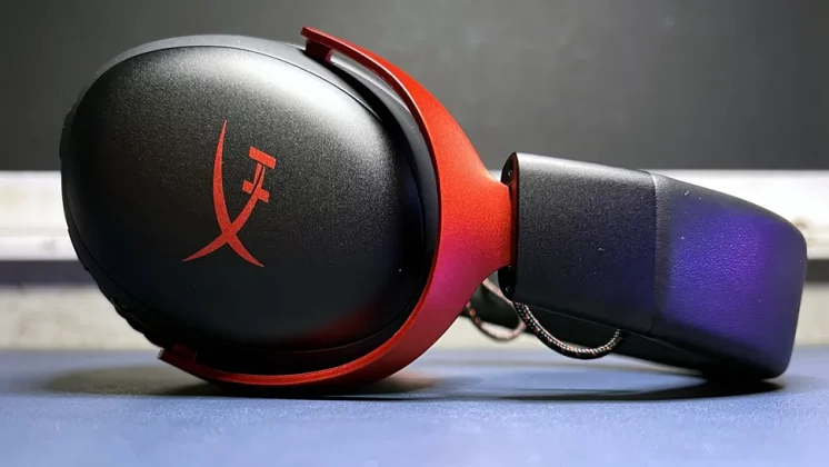 HyperX Cloud III-5