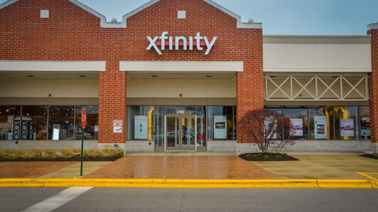 Google Pixel 10 Pro XL vs iPhone 16 Pro Max