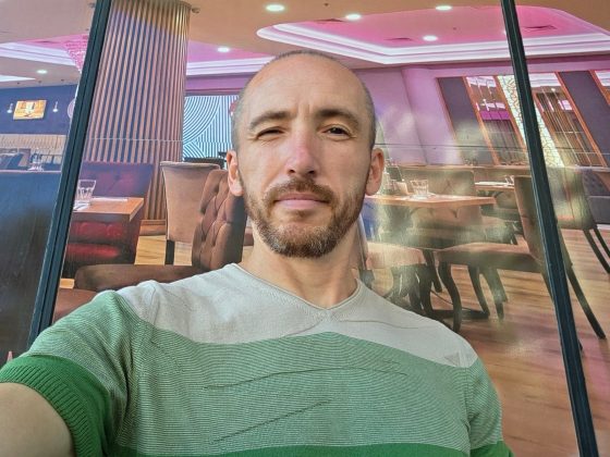 Pixel 10 и Galaxy S25