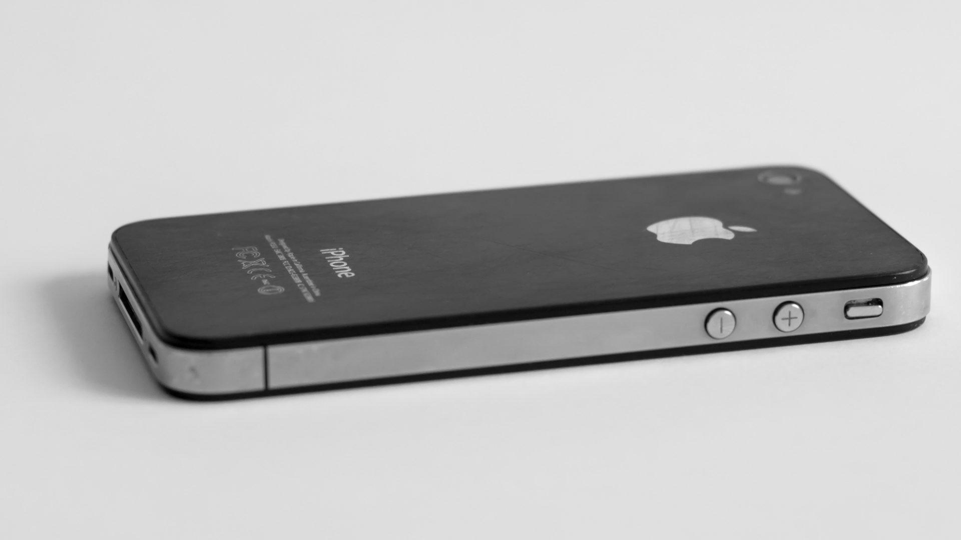 Битва титанов: определяем самый культовый iPhone в истории