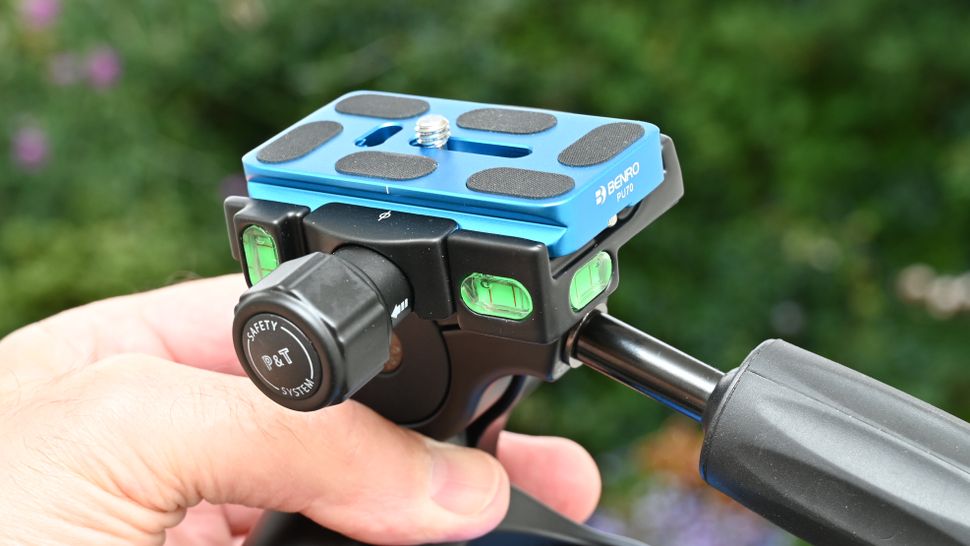 Тесты Benro HD2A: плавность хода и балансировка картинка Benro HD2A-7