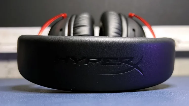 HyperX Cloud III-7