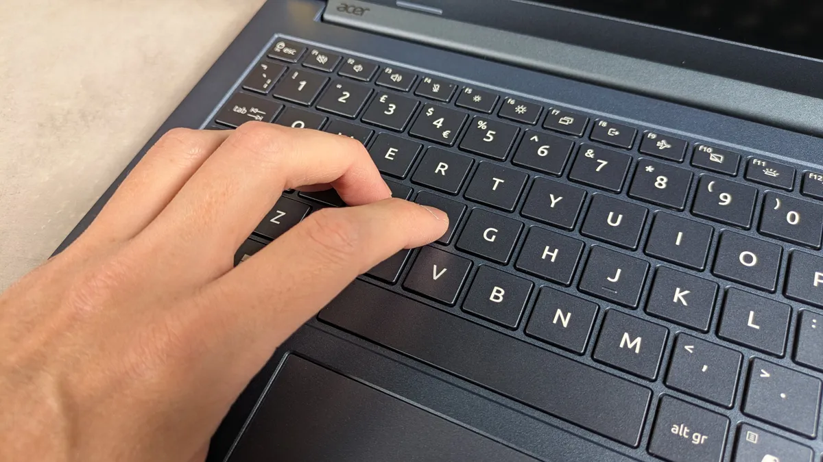 Acer Aspire 14 AI (2025) Полное разочарование_