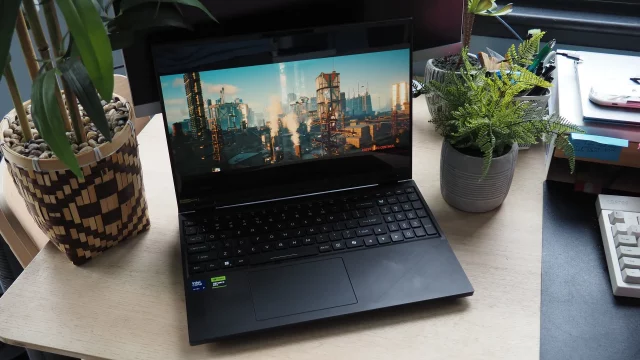 Acer Predator Helios 16 AI