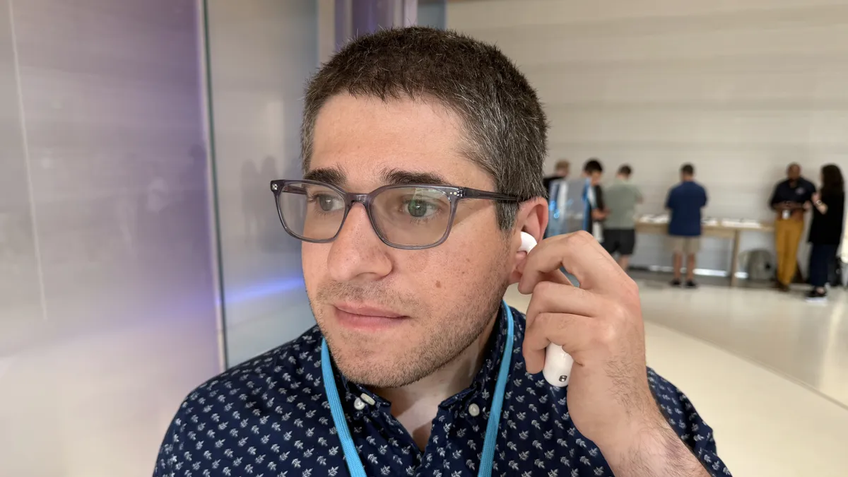 AirPods Pro 3