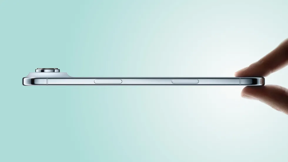 477446Apple готовится сделать то, над чем смеялась. Складной iPhone — это измена идеалам?