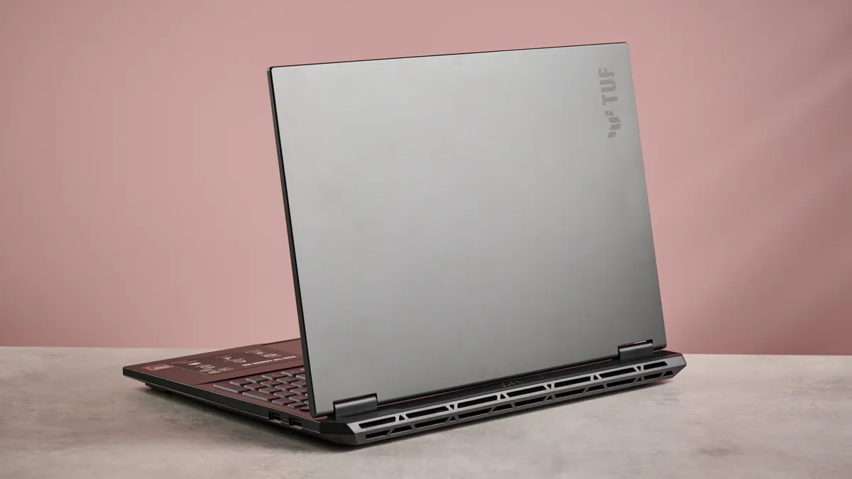 ASUS TUF Gaming A16: Разрушая мифы о недорогих игровых ноутбуках картинка ASUS TUF Gaming A16