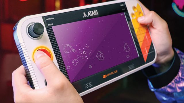 Atari против Nintendo битва портативных консолей началась!