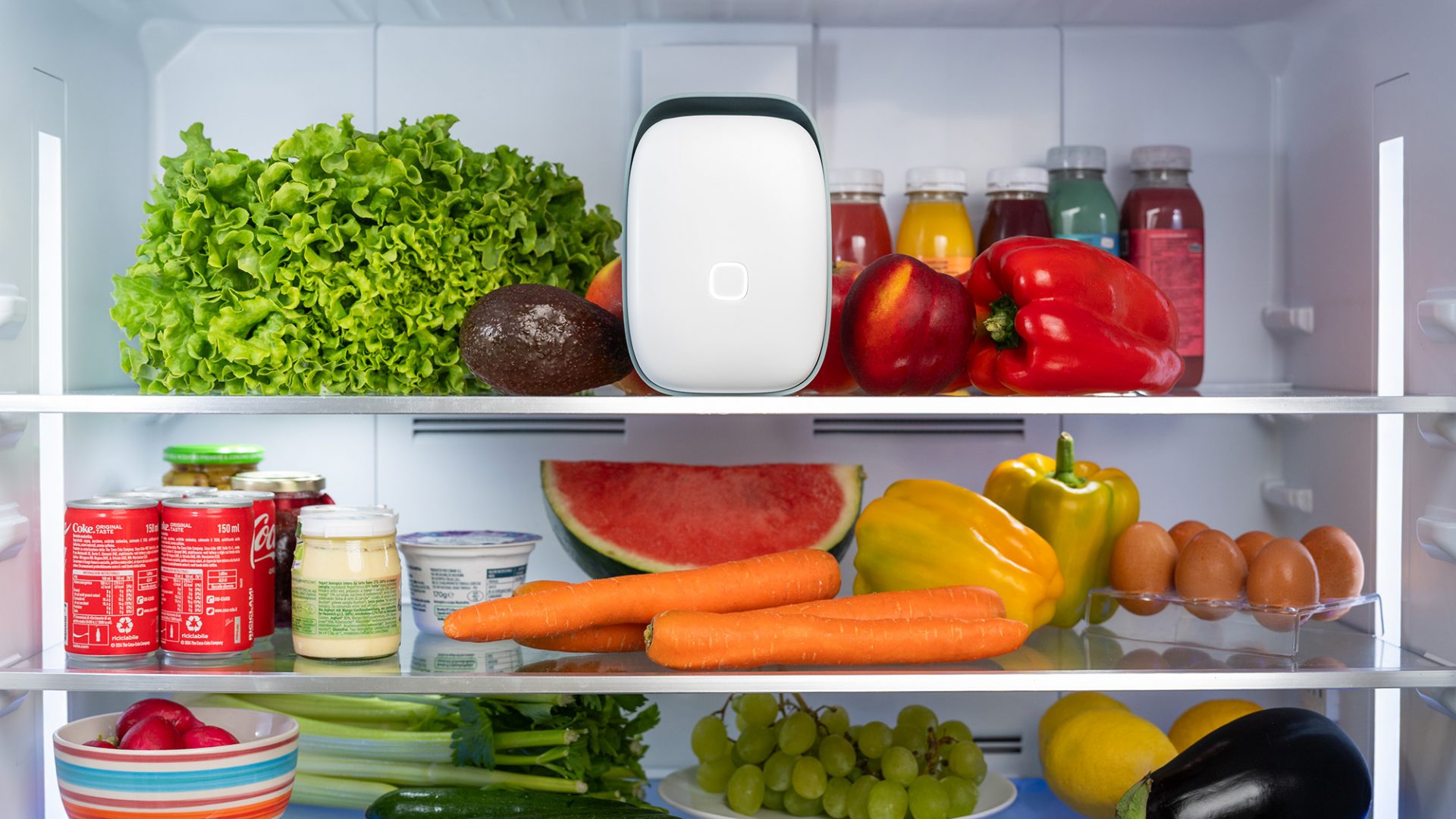 Еда остается свежей дольше: как работает умный очиститель для холодильника картинка Еда остается свежей дольше: как работает умный очиститель для холодильника.