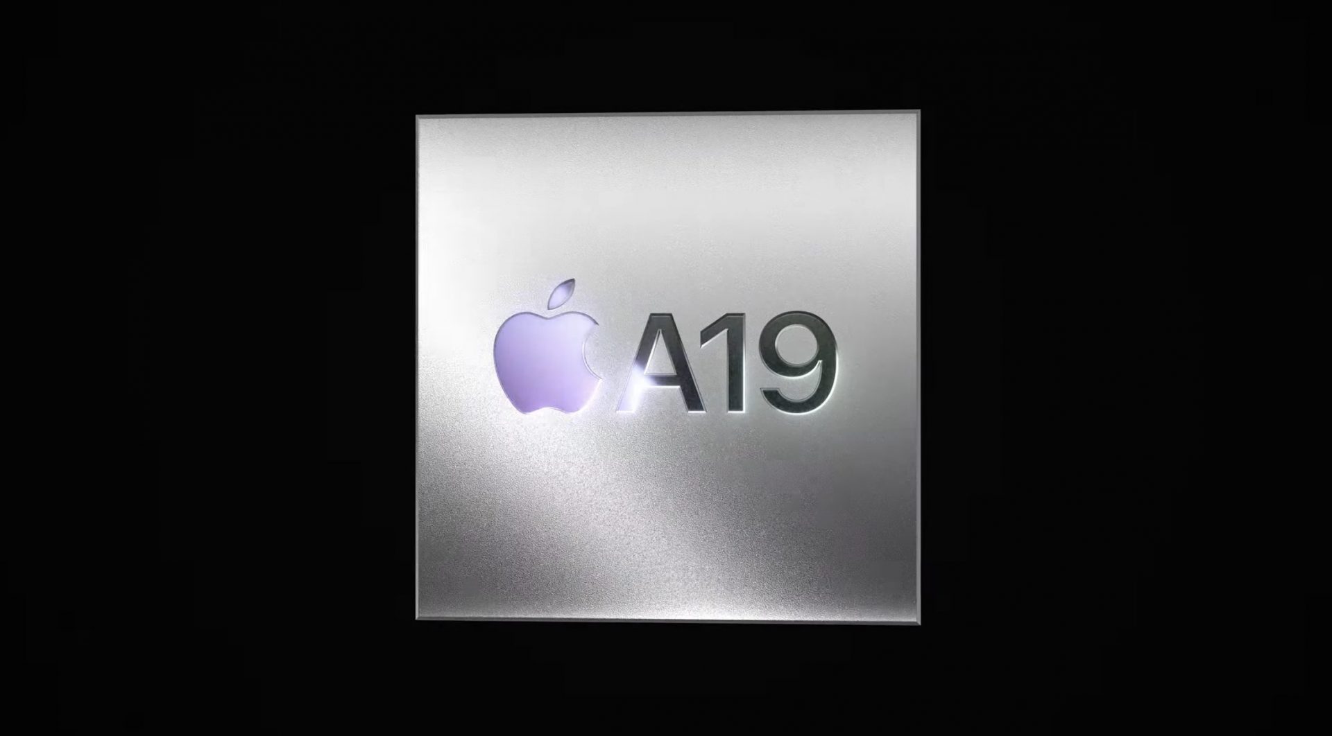 Базовый iPhone 17 стал «прошкой»? Apple наконец-то дала ему то, о чем все просили