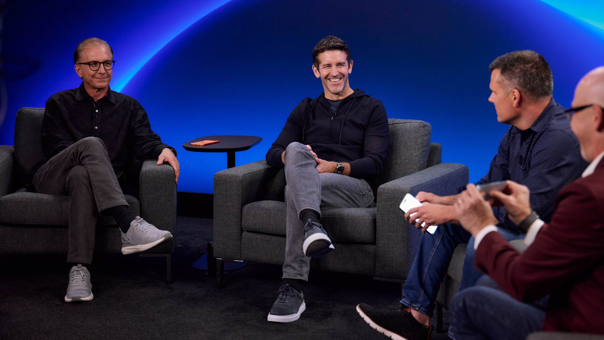 Невероятная прочность: почему iPhone Air не смогли сломать фото