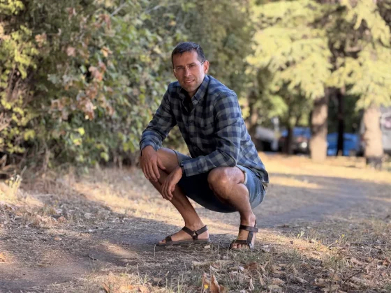 Битва камер 2025: новое железо Apple против магии ИИ от Google