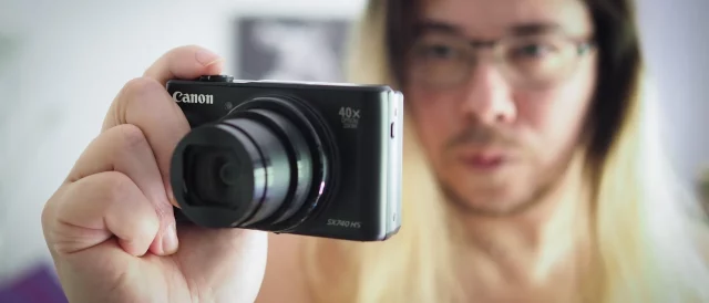 Canon PowerShot SX740 HS Lite 1