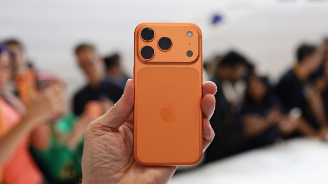 Хотите быстрее заряжать iPhone 17 Pro? Вам нужен новый адаптер!